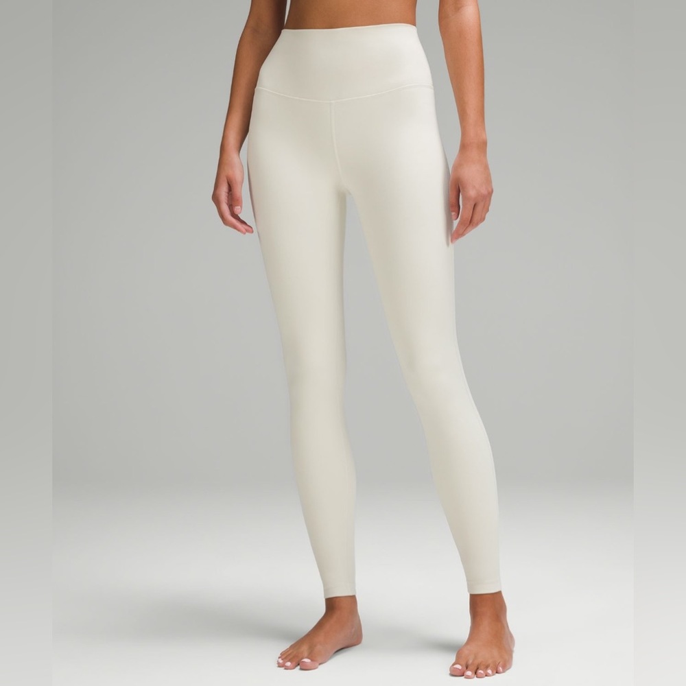 LuLulemon Wunder Under High Rise Tight 28” White Opal